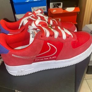 Nike Air Force 1 '07 LV8 'First Use - University Red'